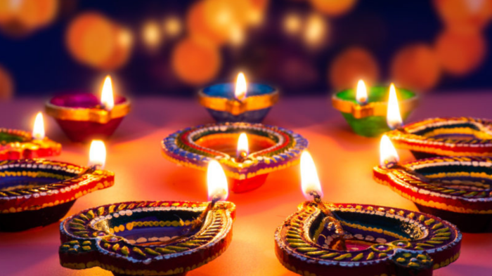 Diwali diyas